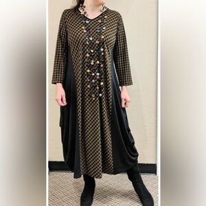 Comfy USA Black and Brown Checked Midi Dress with Side Drape